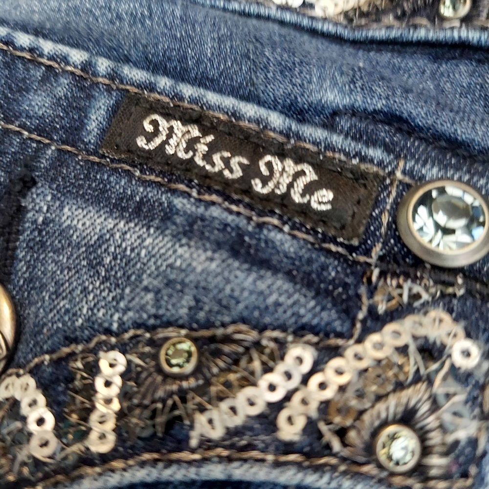 Miss Me 26 x 29 blue Bling Embroidered  Denim Boot cut Jeans - Picture 4 of 7